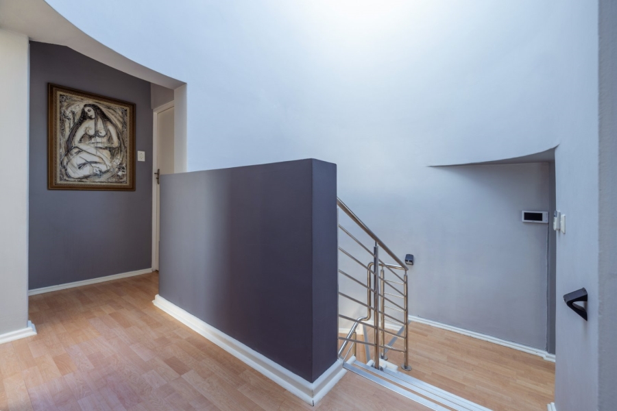 5 Bedroom Property for Sale in Jeffreys Bay Central Eastern Cape